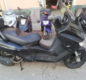 Enlèvement d’une épave de scooter