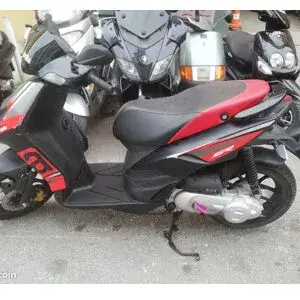 Scooter à vendre à Paris